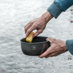 Trangia Storm Cooker 35-5 UL Black 17 Trangia Storm Cooker 35-5 UL Black -Zipp Camping Shop 140355 8 600x600 fcf3d790 37ca 4626 9ed1 222f965be373