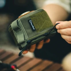 Thous Winds 230g G2 Tactical Gas Canister Set - Black -Zipp Camping Shop 3 fe190090 d085 4042 b74c 8378e56df59c