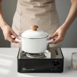 Kovea X On Mini Gas Stove Pink -Zipp Camping Shop KGR 2007BK 4 600x600 452b7dd7 d814 4dc7 88e7 6590317f01d1