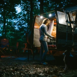 BioLite SiteLight Duo -Zipp Camping Shop SLA0301 6 600x600 9afbdceb 4d96 4d81 aecd 3122ded44527