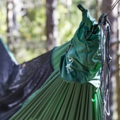 Ticket To The Moon Pro Hammock With Mosquito Net - Forest Green -Zipp Camping Shop TMPRO51 9 600x600 56f9375e b7a5 4dc4 b243 873c9992f1a3