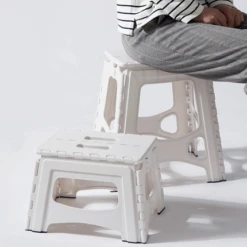 Tenma Low Leg Portable Folding Stool Army Green 12 Tenma Low Leg Portable Folding Stool Army Green -Zipp Camping Shop chair eric 10 600x600 bc8fd03c 071a 4ad0 b208 81e3622c2ef6