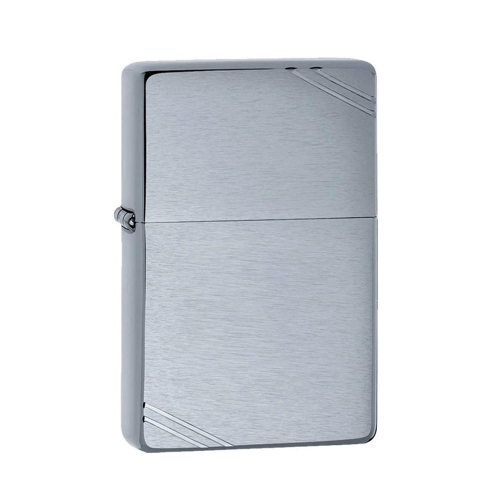 Zippo 230 Brushed Chrome Vintage With Slashes - Refillable Windproof Lighter 4 Zippo 230 Brushed Chrome Vintage With Slashes - Refillable Windproof Lighter - Image 3